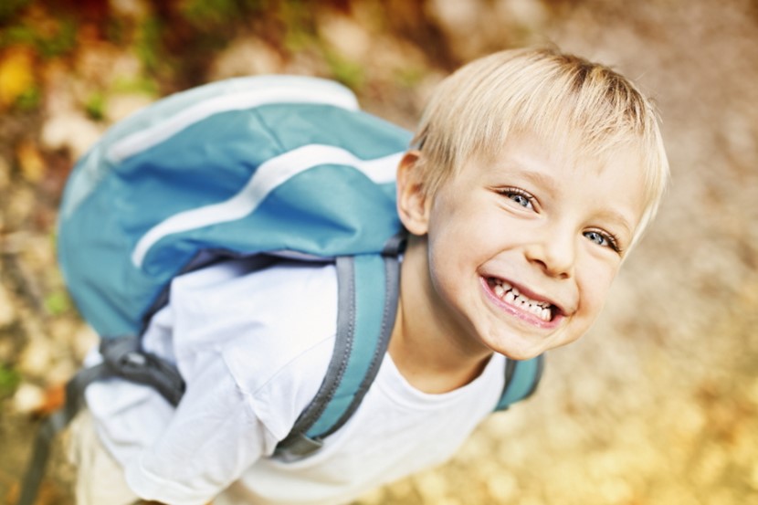 Mochilas y espalda: cómo cuidar la postura de tus hijos